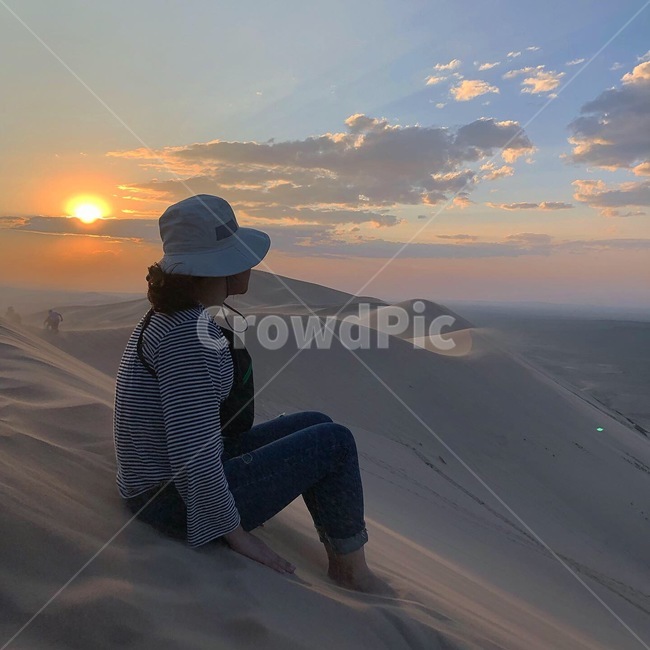 자연,모래언덕,human,person,sand,사막,고비사막,몽골,여행,휴가,traveling,vacation,trip