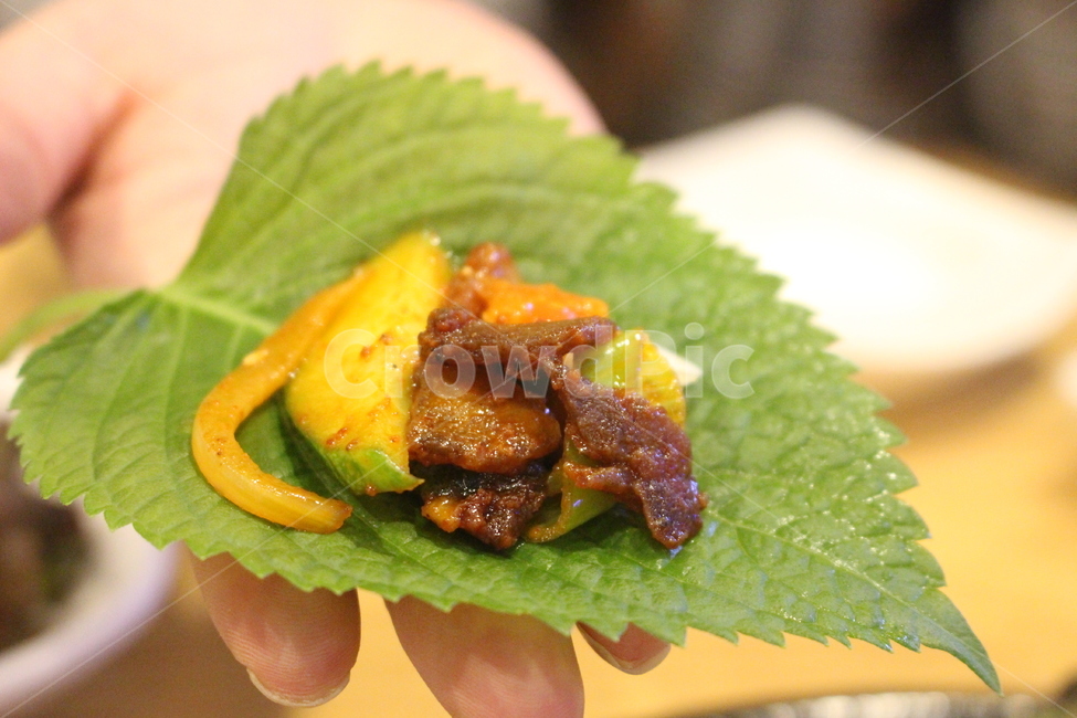깻잎쌈,오돌뼈,야식,한식,쌈