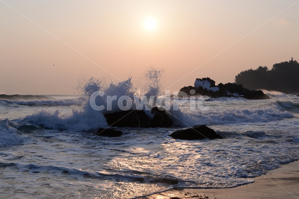 파도,일출,동해,바다,바람,자연,풍경,nature,landscape,한국자연풍경,한국자연경관,korea nature landscape,outdoors,옥외,ocean,대양,water,물,sea,sea waves
