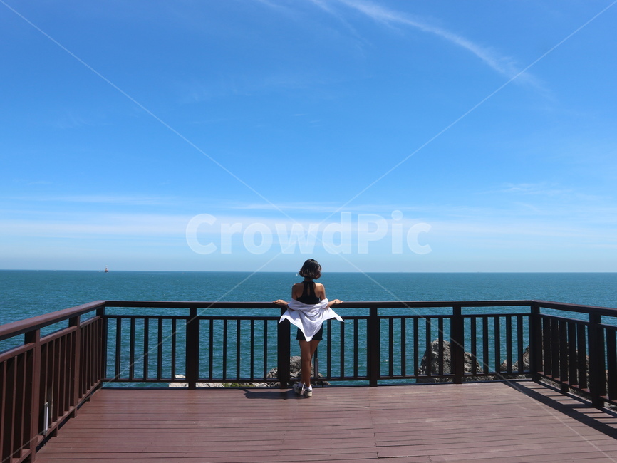 하늘,바다,사람,여름,부산,여행,사람,인물,인간,human,person,여성,여자,woman,female,lady,여행,휴가,traveling,vacation,trip