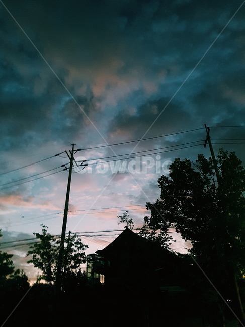 하늘,저녁,그림자,구름,전봇대,야경,밤,풍경,nightscape,night,landscape,cable,케이블,power lines,전력선,electric transmission tower,송전탑
