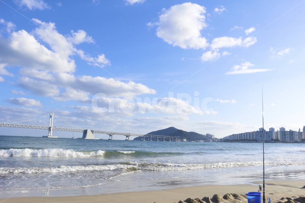광안대교,모래사장,도시,감성사진,감성,풍경,city,landscape,밤,nightscape,night,부산,바다,부산광역시,가을,가을바다,배경,여행,구름,바닷물,파도,다리,배경화면,해변,자연,nature,낚시대,광안리,자연,풍경,nature,landscape,한국자연풍경,한국자연경관,korea nature landscape,해변,바다,beach,sea,도시,city,한국도시풍경,한국도시경관,korea cityscape,outdoors,옥외,water,물,ocean,대양,shoreline,해안선,land,땅