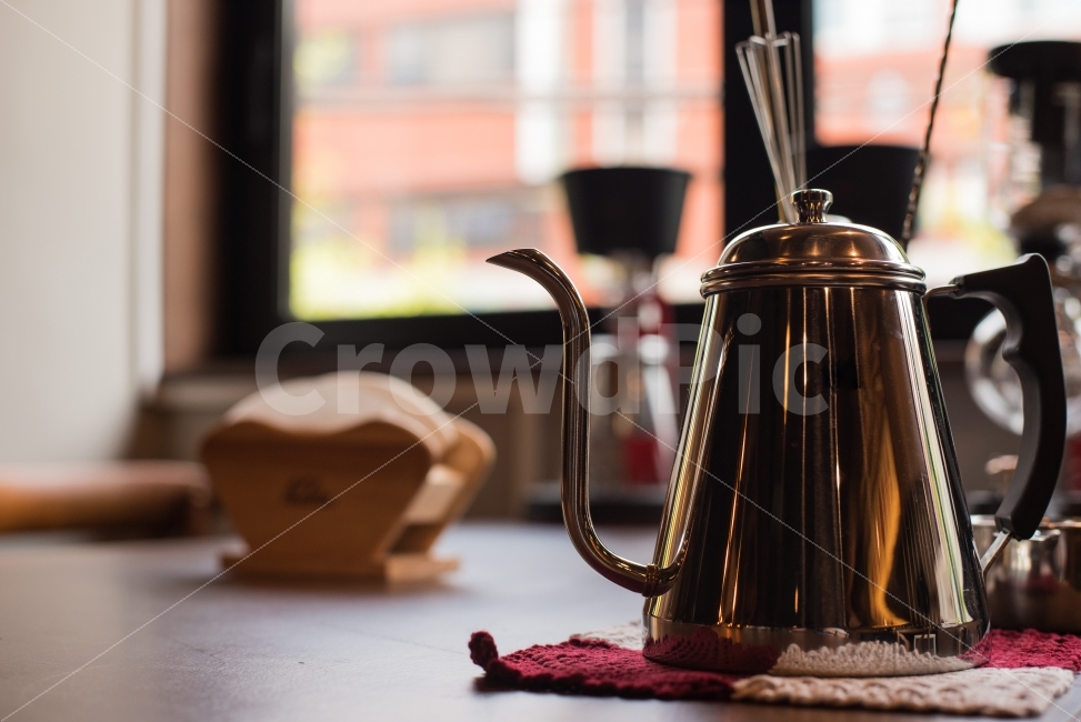 커피,카페,주전자,도구,사물,예쁜주전자,카페사진,kettle,cafe,coffee,커피,카페,coffee,cafe,감성,sensible,feeling