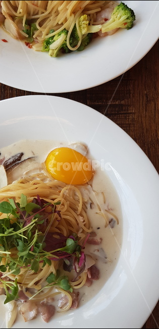 음식,파스타,까르보나라,노른자,크림파스타,음식,식재료,요리,food,cook,meal,dishes,food reserves,면류,면요리,noodles,양식,서양음식,서양요리,western food,western dishes,western meal,western cook