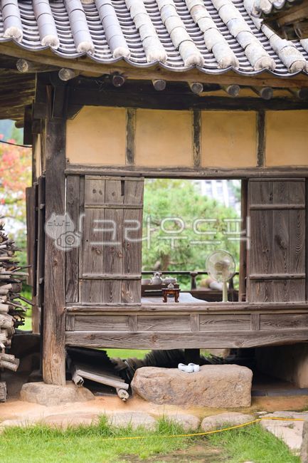 한옥,고택,남천고택,우드,고무신