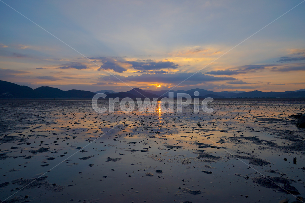 일몰,노을,해질녘,구름,하늘,갯벌,반영,자연,풍경,nature,landscape,한국자연풍경,한국자연경관,korea nature landscape,outdoors,옥외