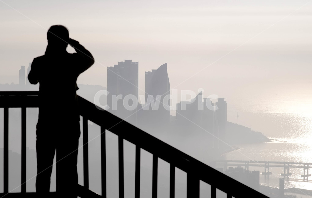 실루엣,전망대,풍경,데크,계단,시선,감성,해운대,인물실루엣,사람실루엣,character silhouette,human silhouette,railing,난간,person,사람,human,인간,nature,자연
