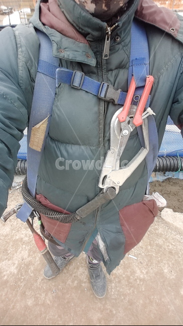 노가다,겨울,점퍼,막일,안전,장비,벨트,망치,고리,주머니,모자,워머,지퍼,안전화,국방