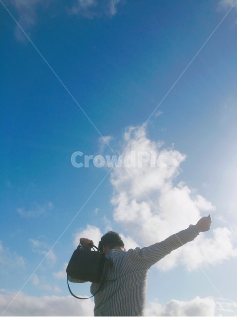 하늘,구름,자연,남자,sky,man,배경,사람,인물,인간,human,person,남성,남자,man,male,휴식,힐링,rest,relaxation,healing,비즈니스,사업,business,service,work