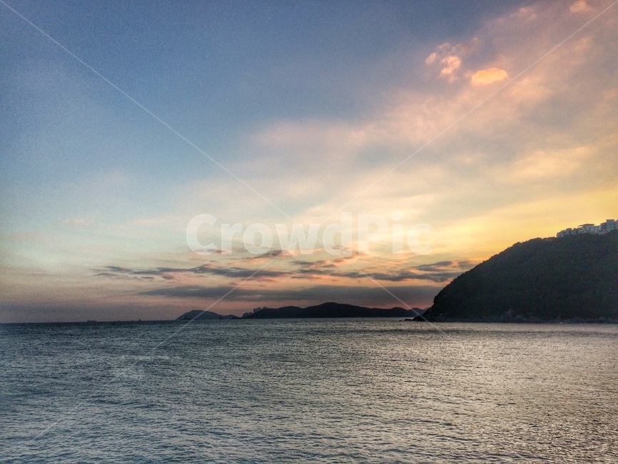 바다,하늘,구름,해질녘,노을,파도,자연,풍경,nature,landscape,outdoors,옥외,land,땅,shoreline,해안선,water,물,ocean,대양,sea,coast,연안