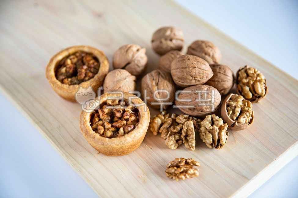 호두,호두파이,호두빵,과자,거리음식,디저트,건강음식,보양음식,건강식,walnut,walnutpastry,walnutpie,healthyfood,comfortfood,음식,요리,먹거리,간식,맛있는,국민간식,길거리음식,군것질,food,vegetable,cooking,streetfood,snack,delicious,빵,bread,walnutbread,dessert