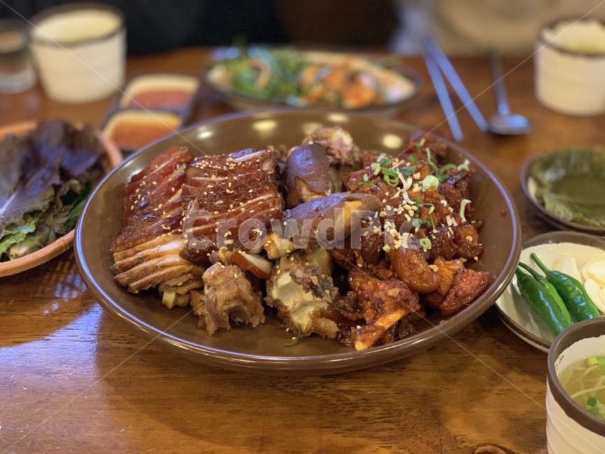 음식,족발,불족발,고기,돼지,육류,meat,식재료,요리,야식,배달,술안주,돼지고기,한국음식,음식식재료,foodcook,한식한국요리,koreanfood,koreandishes,koreanmeal