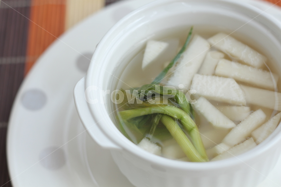 무,파,동치미,요리,식사,사발,식품,bowl,dish,plant,food,meal,음식,식재료,요리,food,cook,meal,dishes,food reserves