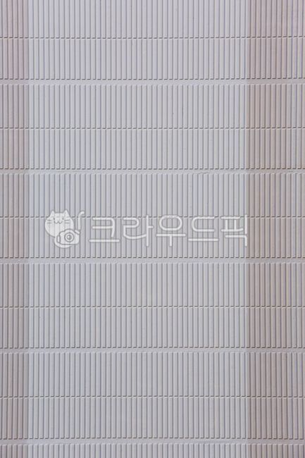 벽,아파트,패턴,텍스처,무늬,질감,규칙적인,촉감,감촉,벽패턴,세로무늬,외벽,외관,표면,재질,바탕,배경,건물,건축,단순배경,texture,오브젝트,건축양식,디자인,인테리어,야외,pattern,object,벽면