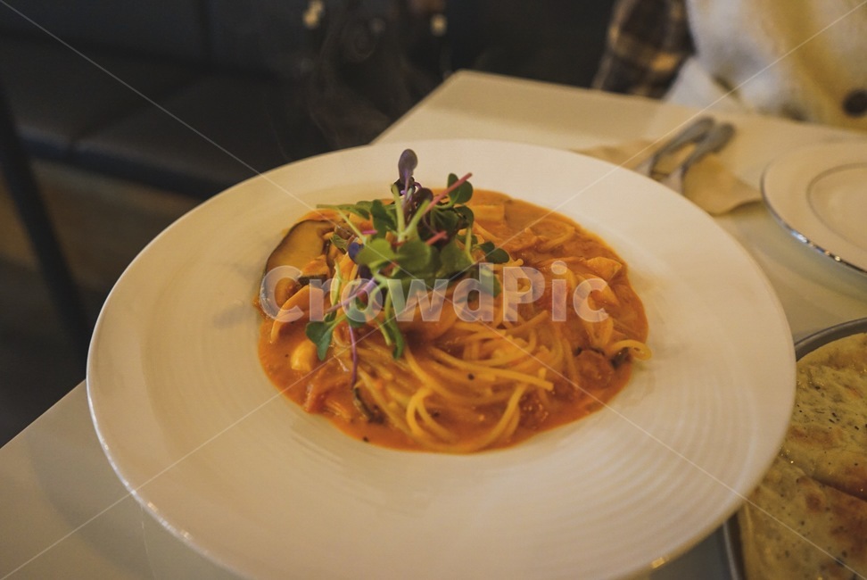 restaurant,pata,파스타,데이트,감성사진,음식,식재료,요리,food,cook,meal,dishes,food reserves,면류,면요리,noodles,양식,서양음식,서양요리,western food,western dishes,western meal,western cook