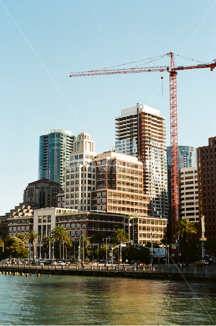 usa,Overseas,construct,building,oversea,construction crane,constructioncrane,cityscape,california,high rise building,crane,downtown,California,film,feeling,analog,ocean,vintage,erection,city,industry,foreign country,foreign,film photography,world,construc
