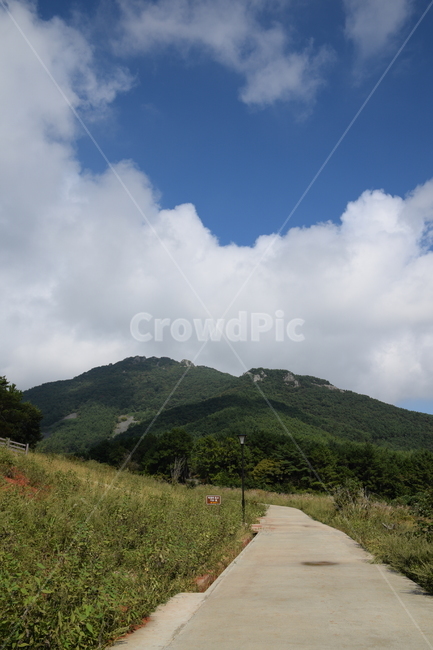 풍경,하늘,시골,구름,산,시골길,길,cloud,sky,landscape,countryroad,mountain,자연,풍경,nature,landscape,outdoors,옥외,hill,언덕