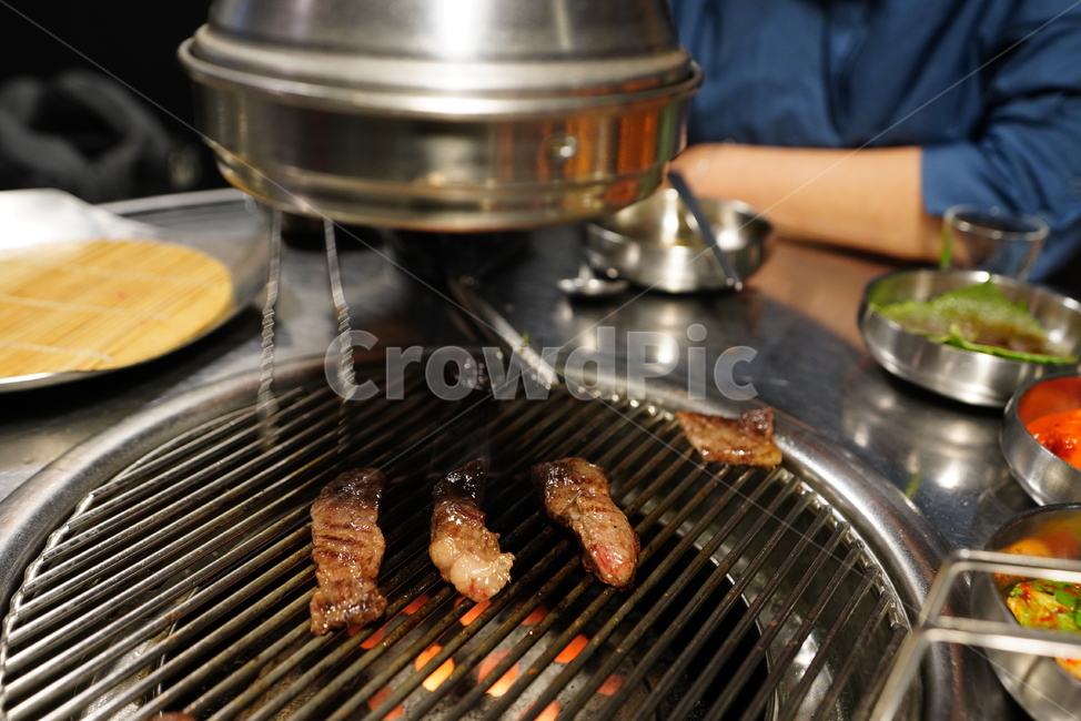 고기,구이,식사,음식,한식,육식,육류,먹거리,술안주,먹방