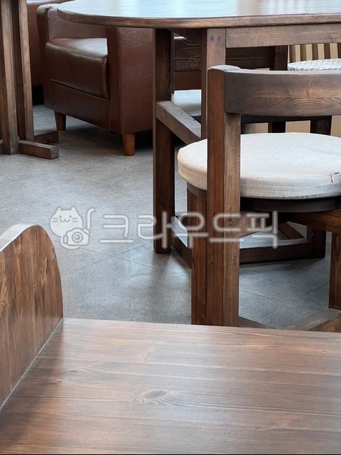hardwood,Emotional Cafe,inside,Emotional photo,cafe,interior design,furniture,wood,table