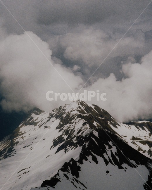스위스,설산,산,눈,풍경,필름,필름사진,snow,mountain,switzerland,filmphotography,겨울,계절,winter,season,자연,풍경,nature,landscape,해외,외국,세계,foreign,oversea,world,세계자연풍경,해외자연풍경,외국자연풍경,world nature landscape,outdoors,옥외,mountain range,산맥,peak,피크