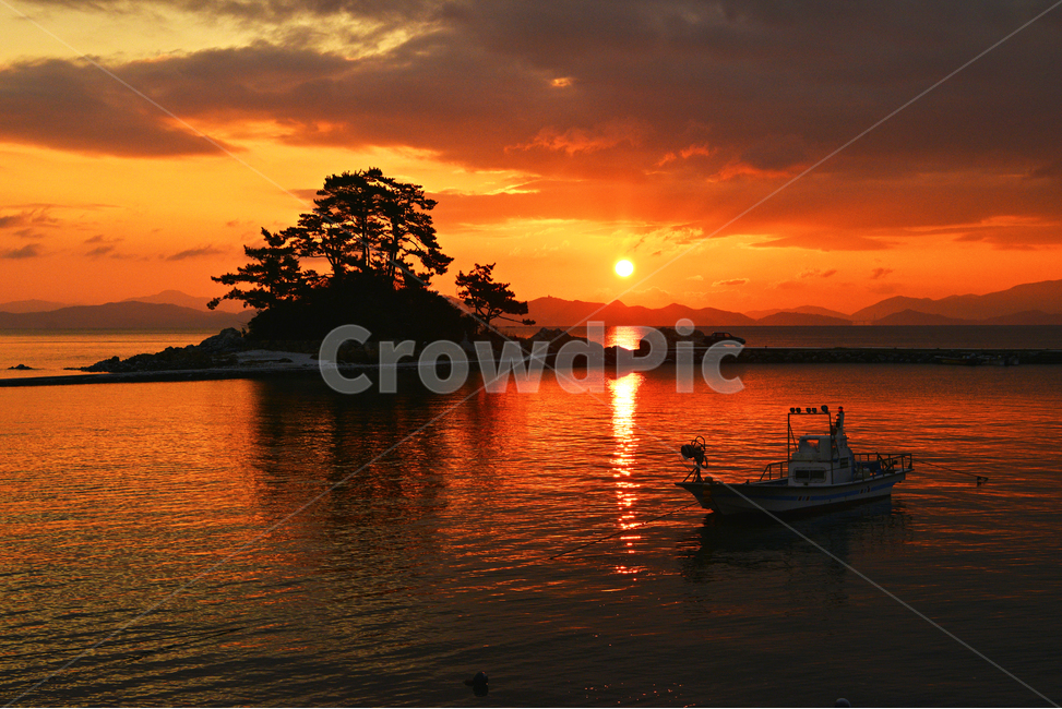 redsky,붉은하늘,sky,하늘,dawn,새벽,장흥,소등섬,소등섬아침,소등섬여명,소등섬일출,보트,nature,자연,boat,outdoors,옥외,자연,풍경,nature,landscape,한국자연풍경,한국자연경관,korea nature landscape