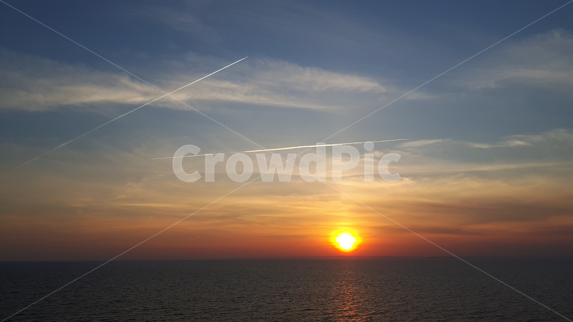 nature,sunlight,황혼,새벽,sunset,redsky,햇빛,자연,outdoors,sky,붉은하늘,일몰,dawn,dusk,하늘,옥외,자연,풍경,nature,landscape,red sky,붉은 하늘