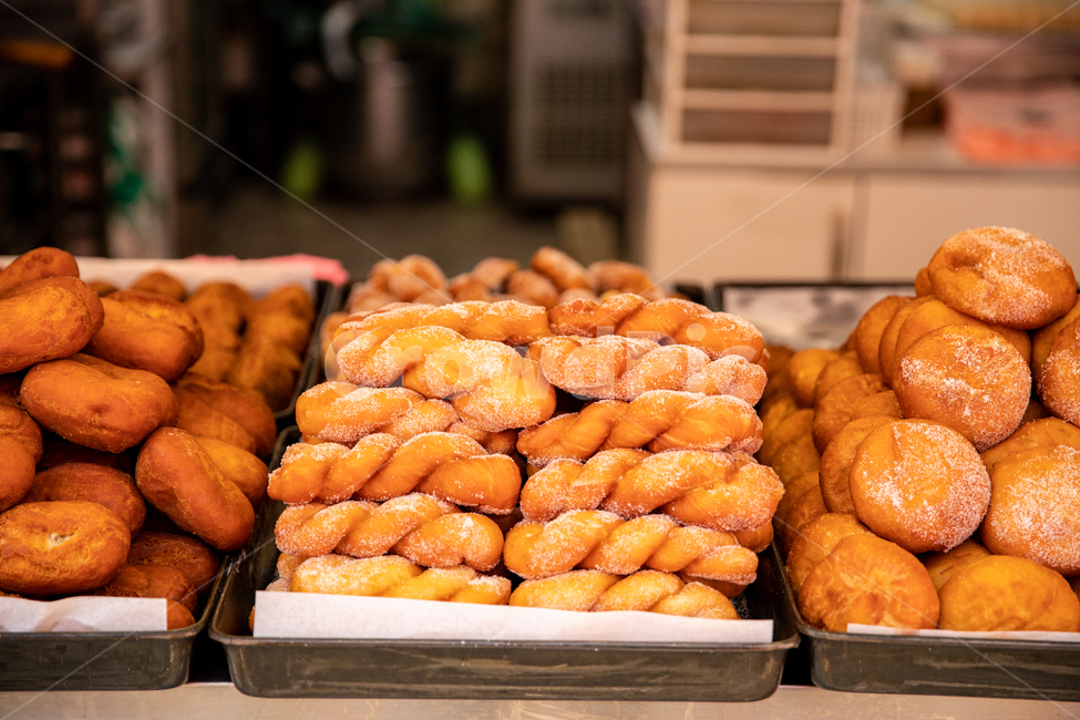 시장,도너츠,설탕,밀가루음식,꽤배기,간식,음식,식재료,요리,food,cook,meal,dishes,food reserves,빵,bread,디저트,간식,후식,dessert,snack