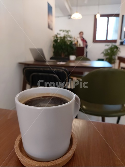 cup,컵,coffeecup,커피컵,furniture,가구,chair,의자,coffee