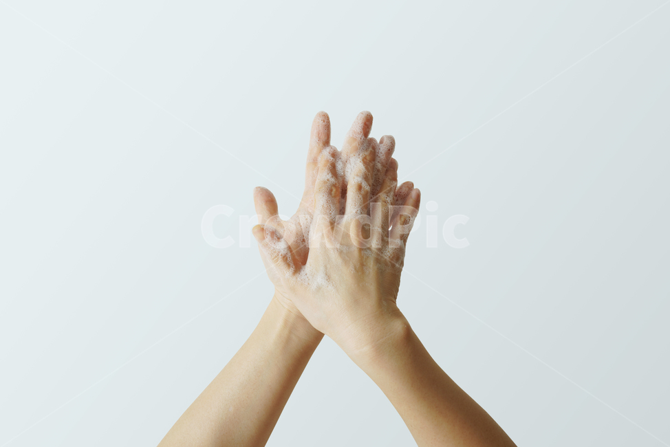 손,손소독,손씻기,공중보건,위생,비누거품,거품,비누,청결,누끼,보건,의료,헬스케어,건강,감염,핸드워시,손청결,사람,인물,인간,human,person,신체일부,몸,body,건강,헬스웨어,헬스케어,healthware,health care
