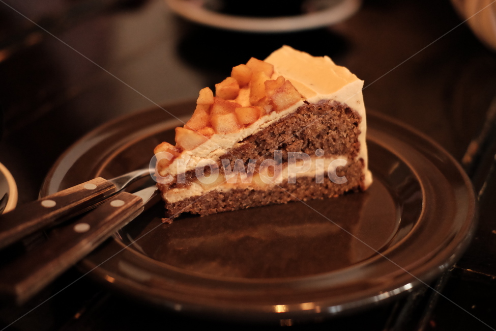 음식,디저트,케익,카페,조각케익,포크,테이블,카페디저트,식사,다이닝,cafe,cake,분위기,dessert,음식,식재료,요리,food,cook,meal,dishes,food reserves,빵,bread,디저트,간식,후식,dessert,snack,감성,sensible,feeling
