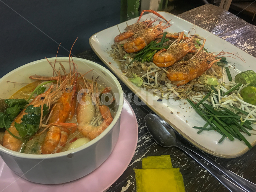 shrimp,Thai food,noodle,Thai cuisine,thailandfood,Southeast Asia,pad thai,Tom yum goong,thailand,Thai Noodles,Shrimp,Soup dish,Shrimp dish,cook,Bangkok food,tomyamkung,food,Bangkok,stirfry,Southeast Asian cuisine,Stirfried rice noodles,Noodle dish