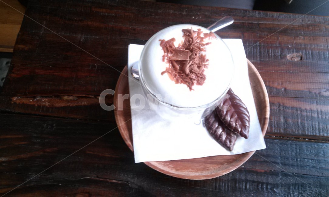 커피,감성,힐링,북유럽감성,분위기,도기류,받침접시,pottery,saucer,coffee,feeling,healing,sensible,카페,cafe,초콜릿,chocolate,휴식,rest,breaktime