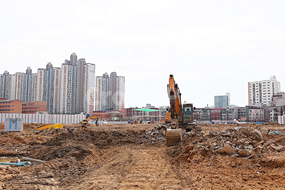 건설현장,재개발,중장비,포크레인,현장,공사장,건설업,건축업,construction industry