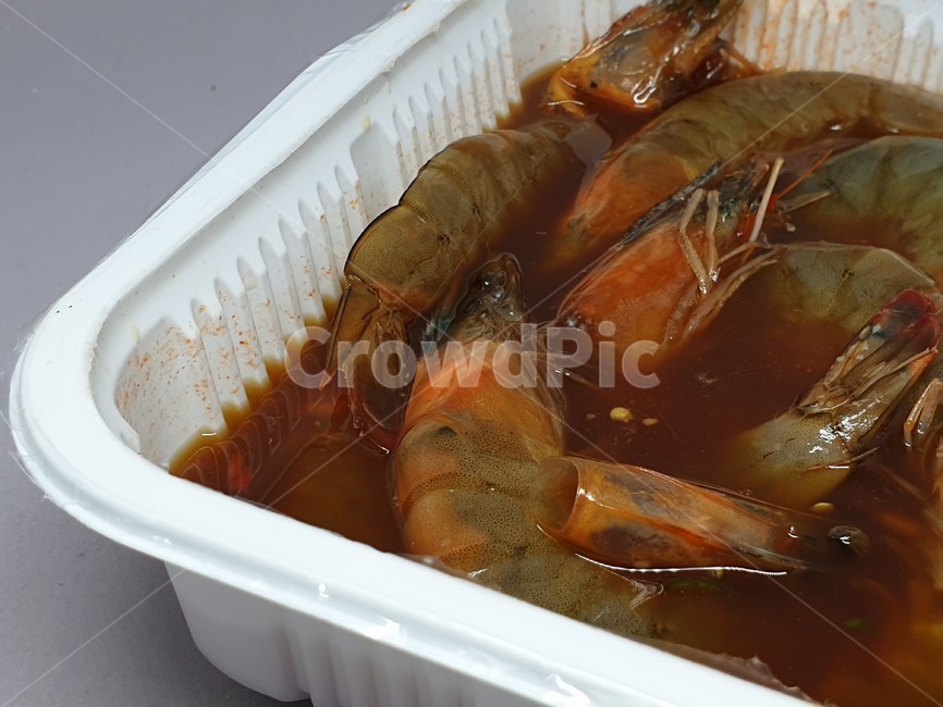 새우,간장새우,용기,플라스틱용기,간장,음식,안주,술안주,food,반찬,레시피,recipe,shrimp,prawn,해산물,수산물,시푸드,씨푸드,seafood,사물,오브젝트,object,ganjang,soysauce,soysauceshrimp,맛있는,맛있다,sealife,해양생물,dish,요리