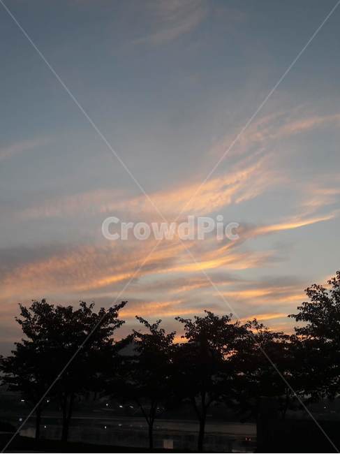 nature,자연,outdoors,옥외,sky,하늘,dawn,새벽,sunset,일몰,redsky,붉은하늘,dusk,황혼,노을