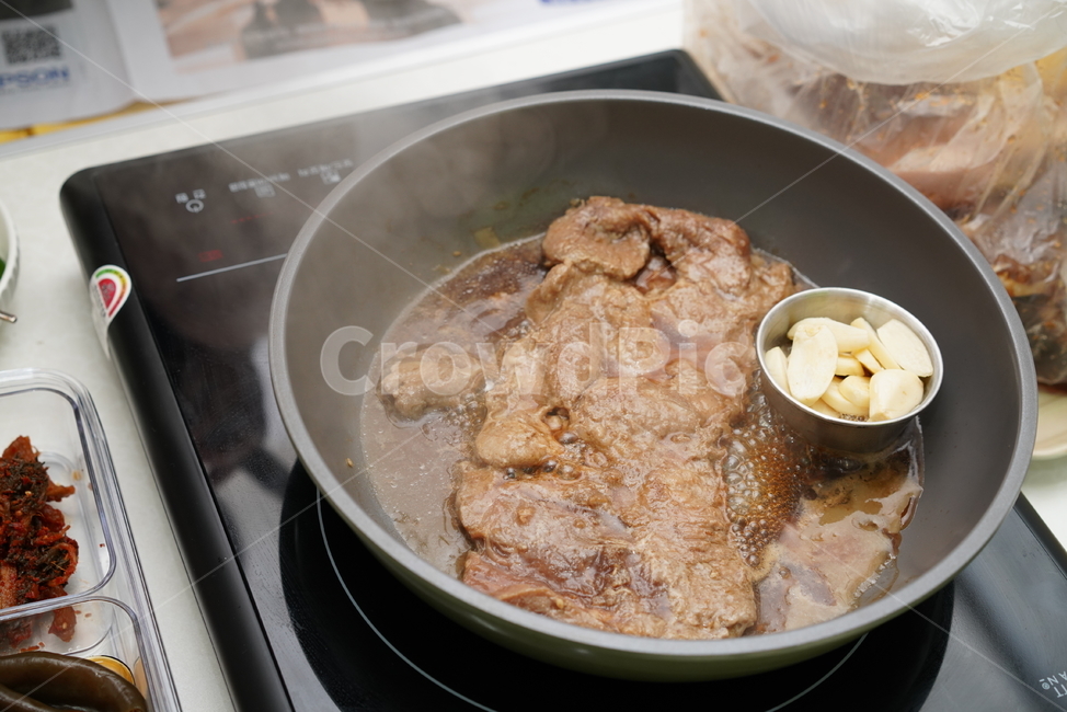 갈비,돼지갈비,육류,육식,구이,안주,먹거리,식사,음식,food,마늘,음식,식재료,요리,food,cook,meal,dishes,food reserves