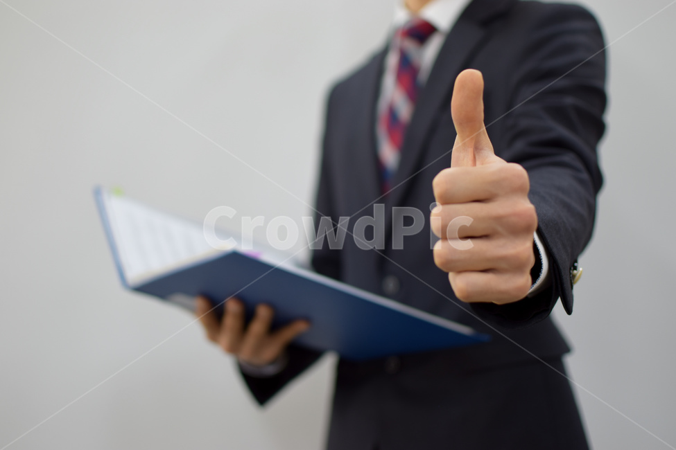 사업,사업가,영업,비지니스,비즈니스,손,정장,자세,사장,사장님,협동,인사,거래,협력,직업,신입,상사,사원,넥타이,신뢰,관계,회사,기업,대기업,직장,면접,파트너,변호,변호사,성공,감독,셔츠,임원,외교,마케팅,컨설팅,법,프로,전문가,남자,사람,인물,인간,human,person,손,제스처,표시,손짓,표현,gesture,hand,sign,expression,남성,남자,man,male,산업,industry,industrial,비즈니스,사업,business,service,work