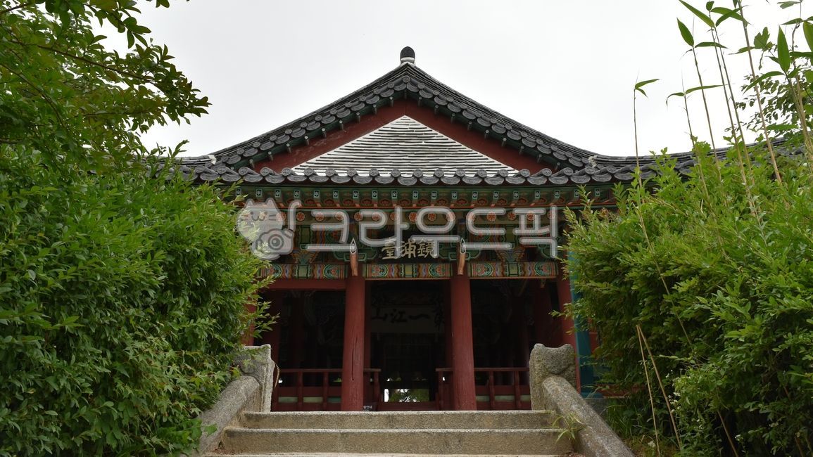 Yuhanji,,Gyeongpodae,Tangible Cultural Heritage No 6,sign board,Dont overlap building,Tangible cultural property,Gangwondo,No 6,The Eight Scenic Views of Kanto,gable roof,pavilion,6,pen,Gangneung Gyeongpodae,Gangneung