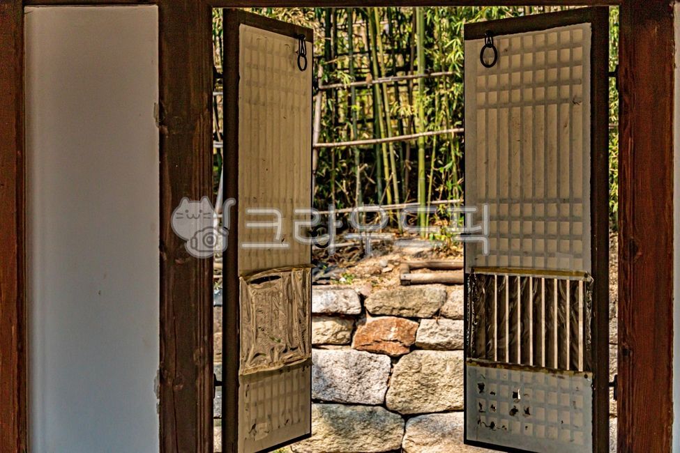 door,Cultural Heritage,Hanok,hanok,koreanstylehouse,Korean,Korean tradition,traditional culture