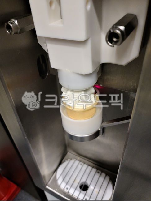 소프트,아이스크림,소프트아이스크림,자판기,자동판매기,자동,판매기,기계,장치,판매