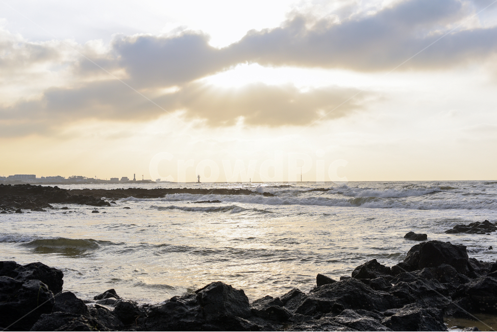 landscape photography,Jeju,sea photo,jeju island,shine,cloud,rock,Jeju Island sunset,Jeju scenery,sunlight,seascape,ocean,Jeju Photos,Jeju sea,Jeju Island sea,Sunset dark