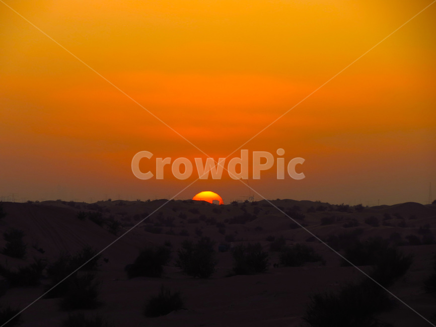 노을,sunset,사막,하늘,노란,자연,풍경,nature,landscape,outdoors,옥외,dusk,황혼,일몰,sky,dawn,새벽,red sky,붉은 하늘