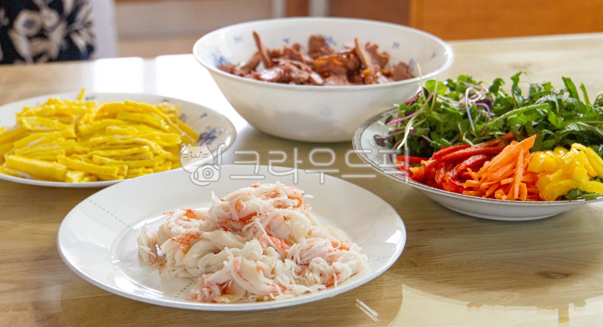 월남쌈,월남쌈재료,채소,계란지단,파프리카,무우순,음식,식재료,요리,food,cook,meal,dishes,food reserves