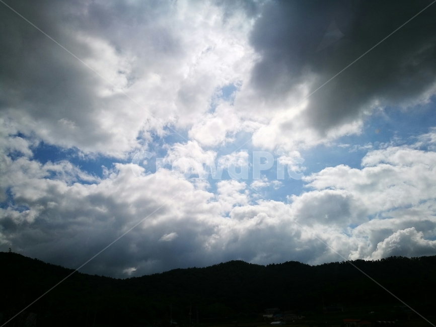자연,구름,산,하늘,빛