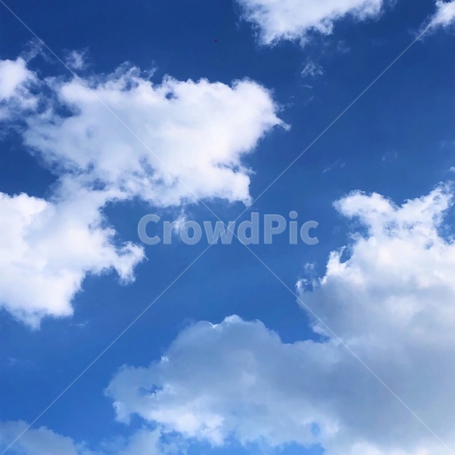azuresky,outdoors,옥외,푸른하늘,nature,sky,자연,하늘,구름,평온한,온화한,파란하늘,진한,강한,배경화면