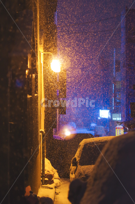 길거리,밤,겨울밤,폭설,눈,눈오는밤,street,snow,night,winter,가로등,steetlamp,겨울,계절,winter,season,골목길,alley