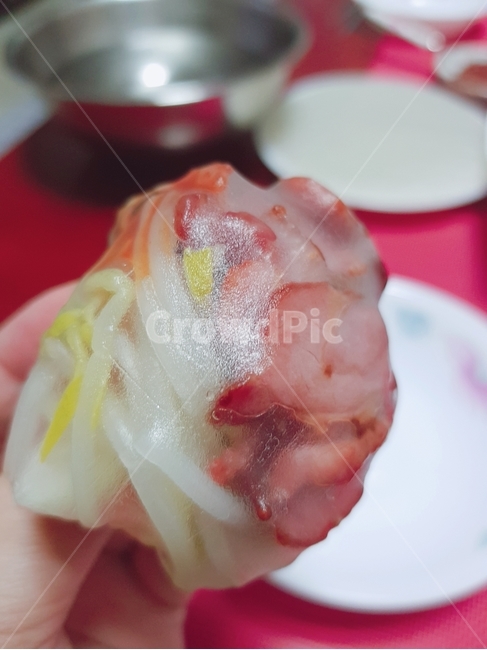 음식,요리,월남쌈,오리고기,오리한쌈,한쌈,쌈,한입,저녁,점심,food
