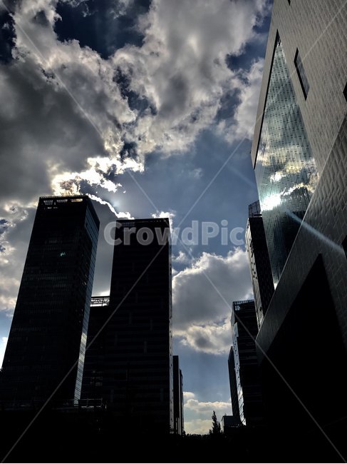 건물,빌딩,하늘,구름,풍경,도시,풍경,city,landscape,건축물,건물외관,exterior,building,structure,architecture,construction,비즈니스,사업,business,service,work,light,빛,flare,플레어,office building,사무실 건물