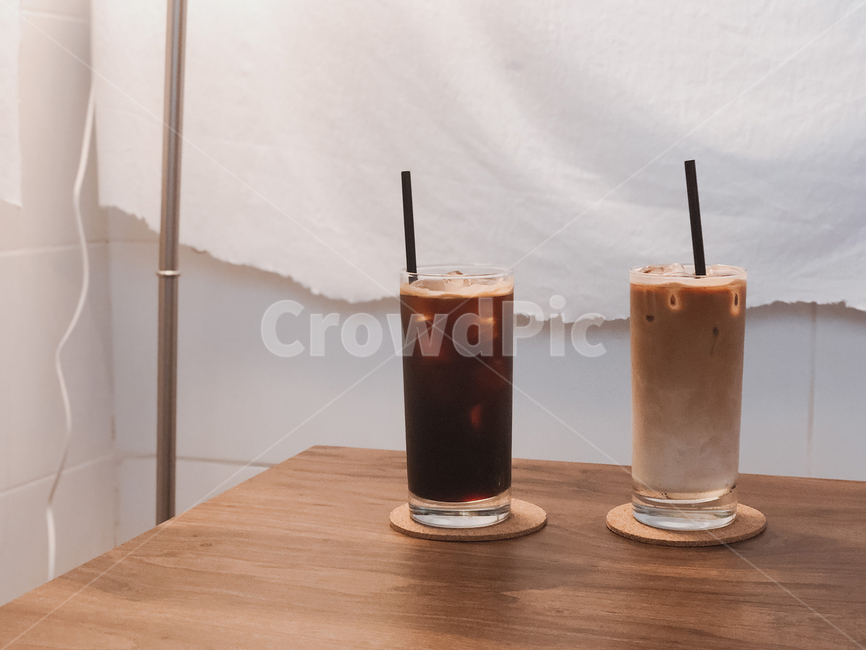 카페,cafe,커피,coffee,ice,아이스아메리카노,카페라떼,얼음,음료,latte,wood,천,나무,커피,카페,coffee,cafe