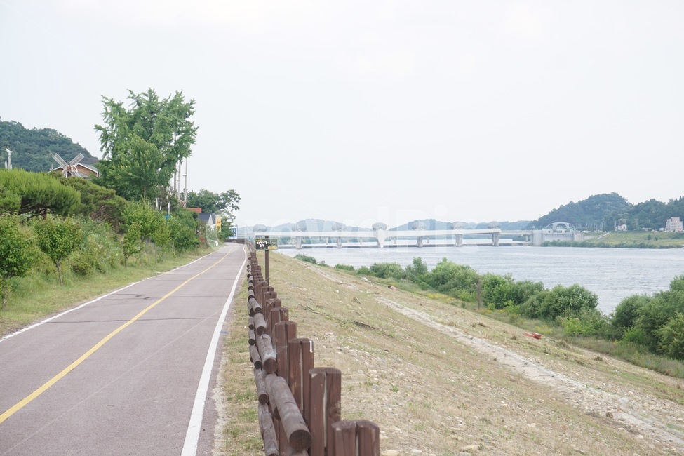 road,도로,양평,산책,산책로,강,liver,한강,자연,풍경,nature,landscape,freeway,고속 도로,highway,고속도로
